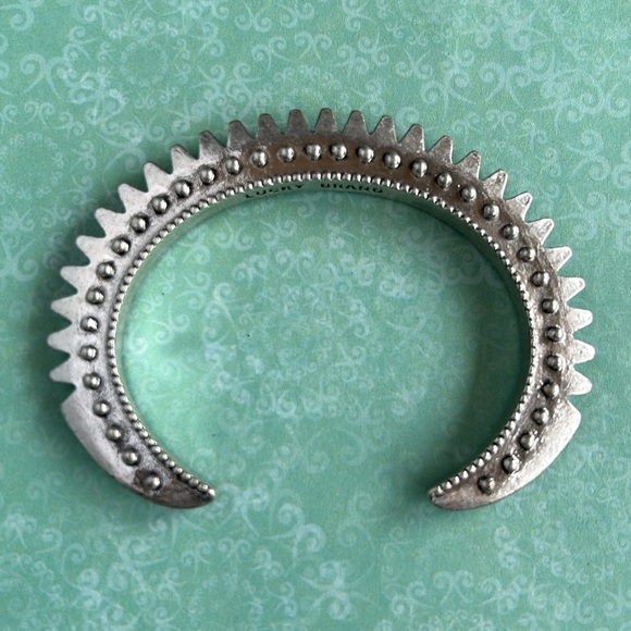 LUCKY BRAND🌟Silver Spike Cuff Bracelet - Picture 3 of 6